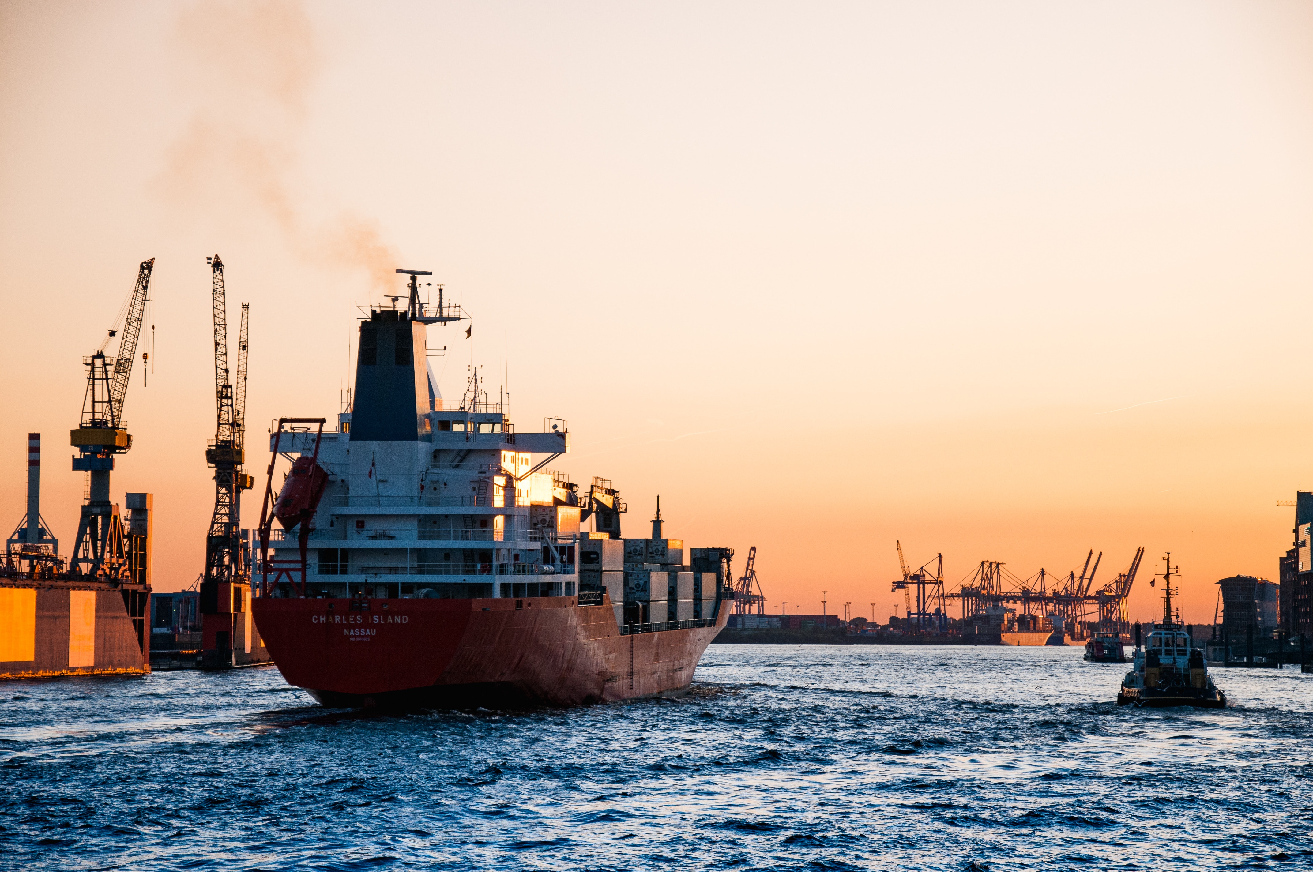 photography-of-ship-799091_Photo by Martin Damboldt from Pexels