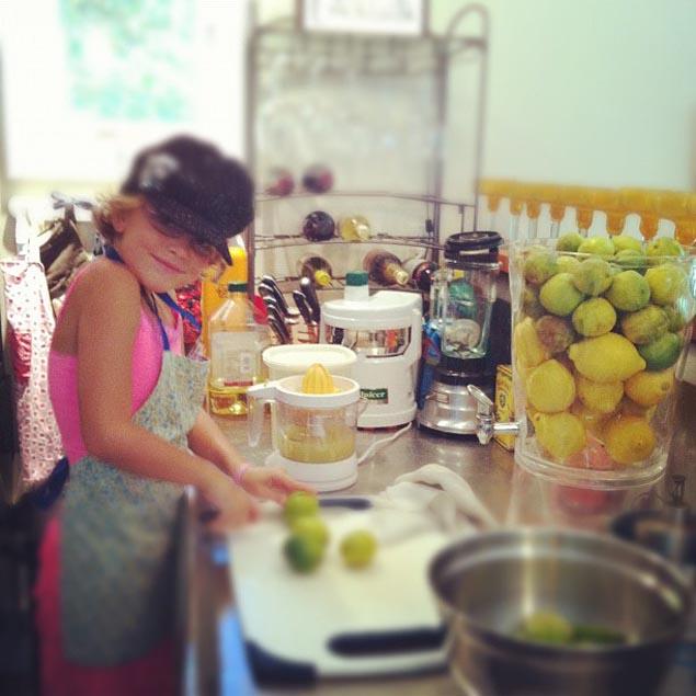 1b09fbee9aa7c01288dfd7308be6d73c