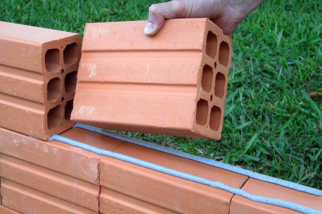 5c68c346f16c13c3847deb998d4a38e2